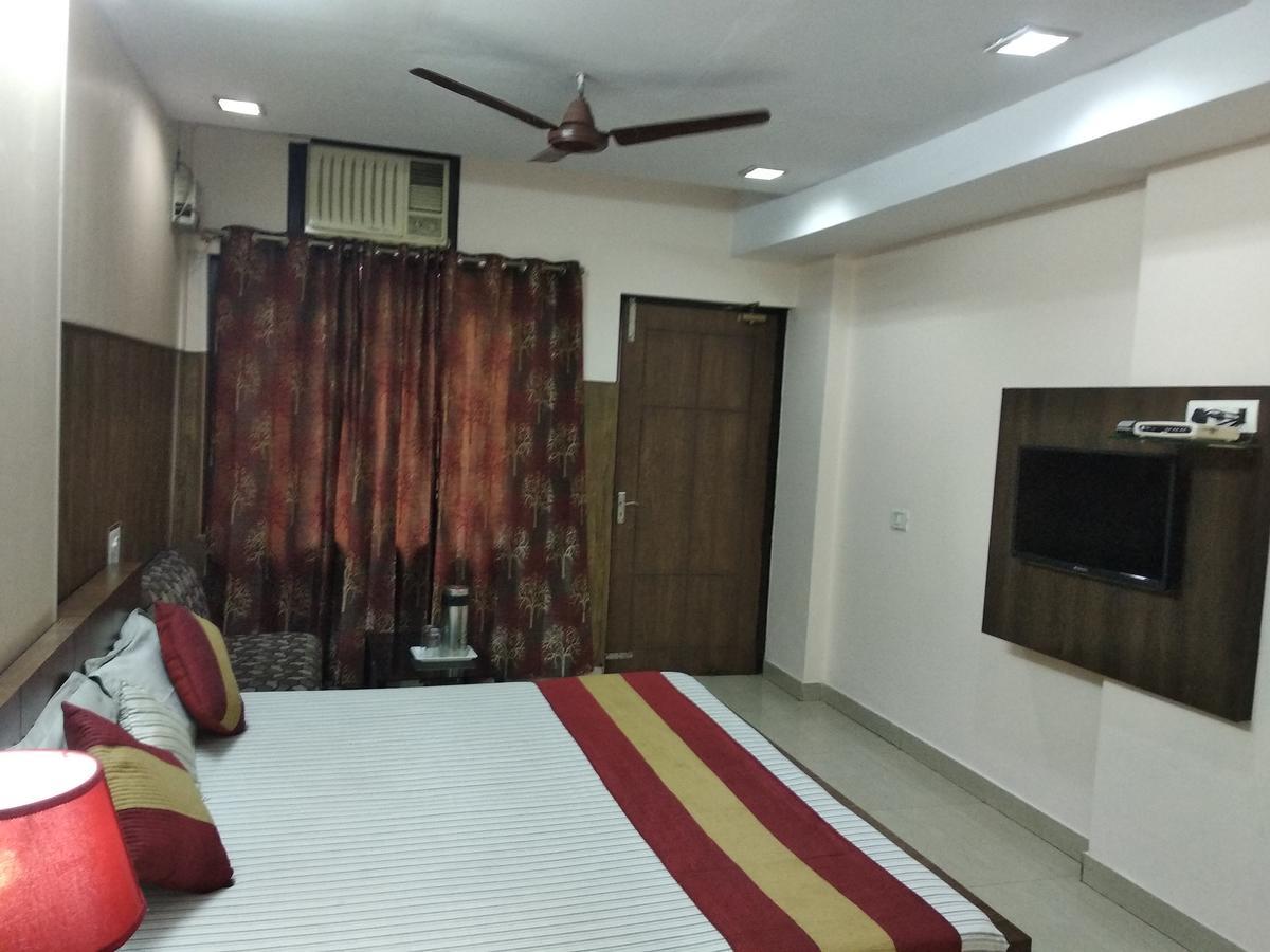 Hotel Palace Amritsar Exterior foto