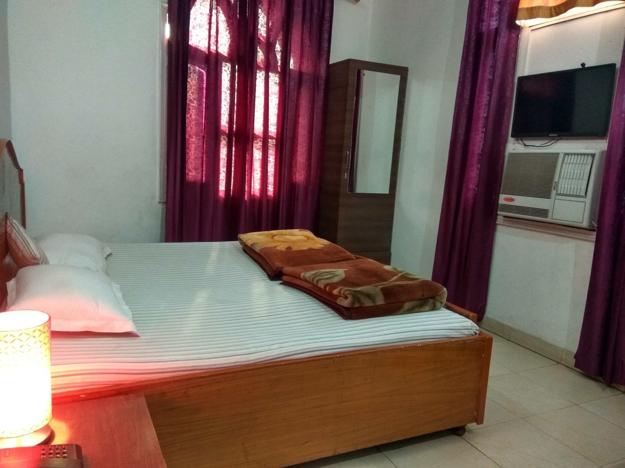 Hotel Palace Amritsar Exterior foto